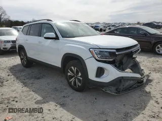 2024 Volkswagen Atlas SE with VIN 1V2LR2CAXRC548312, listed as a Copart auction lot 48427095 with 16,051 mi miles and Salvage title. Bid and sale history available at DreamBid. Image 4.
