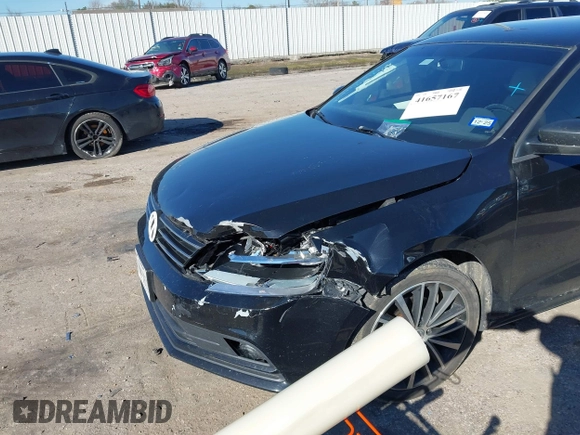 2016 Volkswagen Jetta Sport с VIN 3VWD17AJ7GM414525, выставлен на аукционе IAAI как лот 41657167 с пробегом 85 594 миль миль и . История ставок и продаж доступна на DreamBid. Изображение 6.