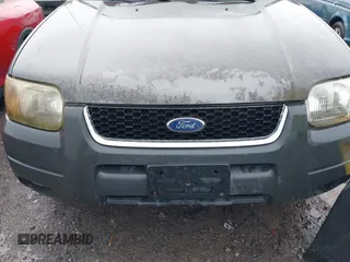 2003 Ford Escape XLT Popular 2 with VIN 1FMYU93133KD90533, listed as a IAAI auction lot 42361131 with 172,326 mi miles and . Bid and sale history available at DreamBid. Image 6.