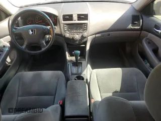 2005 Honda Accord LX с VIN 1HGCM56405A167776, выставлен на аукционе Copart как лот 61682855 с пробегом 186 017 миль миль и Списание • Salvage title. История ставок и продаж доступна на DreamBid. Изображение 8.