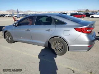 2015 Hyundai Sonata 2.4L SE with VIN 5NPE24AF0FH204187, listed as a Copart auction lot 47047235 with 116,968 mi miles and Salvage Title. Bid and sale history available at carsss.com. Image 2.