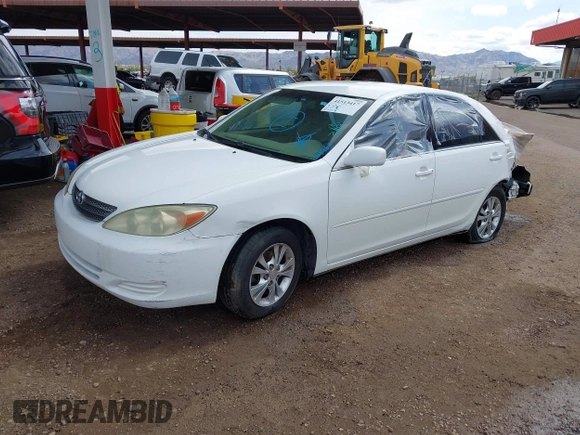 2004 Toyota Camry LE with VIN 4T1BF30K54U071960, listed as a IAAI auction lot 41513417 with 165,738 mi miles. Bid and sale history available at carsss.com. Image 2.