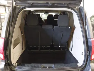 2015 Dodge Grand Caravan SE with VIN 2C4RDGBG2FR643477, listed as a IAAI auction lot 41955909 with 451,432 mi miles and . Bid and sale history available at DreamBid. Image 17.