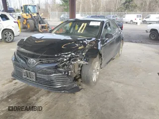2020 Toyota Camry LE with VIN 4T1C11AKXLU363530, listed as a IAAI auction lot 41670307 with 86,459 mi miles. Bid and sale history available at carsss.com. Image 17.