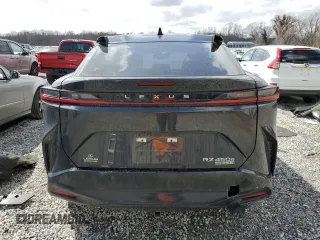 2023 Lexus RZ 450e Premium z VIN JTJAAAAB8PA018786, wystawiony jako Copart lot #47896015 z przebiegiem 14 665 mil mil oraz Szkoda całkowita • Salvage title. Historia ofert i sprzedaży dostępna na DreamBid. Obrazek 6.