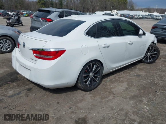 2017 Buick Verano Sport Touring with VIN 1G4PR5SK6H4117842, listed as a IAAI auction lot 41893337 with 107,299 mi miles. Bid and sale history available at carsss.com. Image 4.