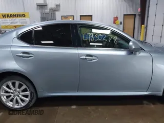 2008 Lexus IS 250 z VIN JTHCK262682024667, wystawiony jako IAAI lot #41830278 z przebiegiem 239 124 mil mil oraz . Historia ofert i sprzedaży dostępna na DreamBid. Obrazek 13.