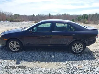 2007 Ford Fusion SEL with VIN 3FAHP02197R189283, listed as a IAAI auction lot 42008917 with 139,508 mi miles. Bid and sale history available at carsss.com. Image 15.