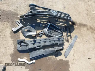 2023 Volkswagen Atlas SEL Premium R-Line с VIN 1V2FE2CA6PC206412, выставлен на аукционе IAAI как лот 41801027 с пробегом 64 898 миль миль и . История ставок и продаж доступна на DreamBid. Изображение 12.