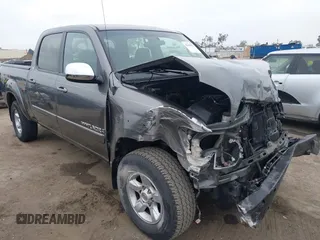 2005 Toyota Tundra SR5 с VIN 5TBET34115S480998, выставлен на аукционе IAAI как лот 42108271 с пробегом 72 149 миль миль и . История ставок и продаж доступна на DreamBid. Изображение 1.