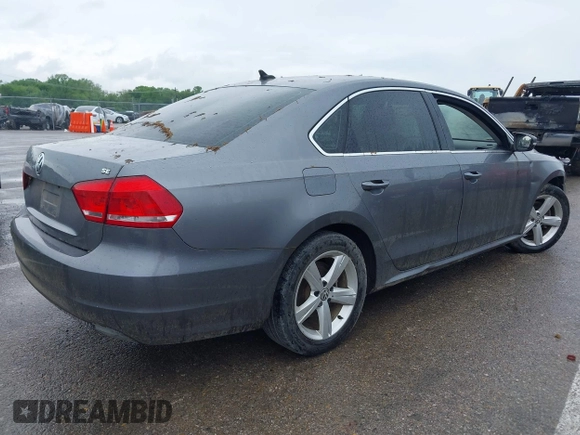 2012 Volkswagen Passat SE с VIN 1VWBH7A3XCC078160, выставлен на аукционе IAAI как лот 42229424 с пробегом 179 988 миль миль и . История ставок и продаж доступна на DreamBid. Изображение 4.