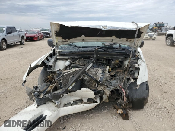 2009 Chrysler Town & Country LX with VIN 2A8HR44E99R639429, listed as a Copart auction lot 72465924 with 152,750 mi miles and Salvage Title. Bid and sale history available at DreamBid. Image 5.
