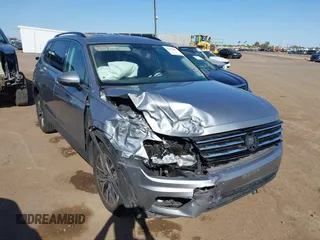 2019 Volkswagen Tiguan SE with VIN 3VV2B7AX1KM170926, listed as a IAAI auction lot 41953801 with 54,361 mi miles and . Bid and sale history available at DreamBid. Image 6.