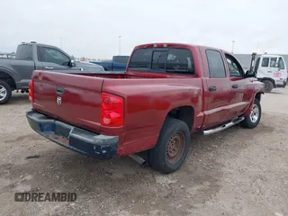 2006 Dodge Dakota SLT with VIN 1D7HE48KX6S598831, listed as a IAAI auction lot 41292884 with 173,181 mi miles and . Bid and sale history available at carsss.com. Image 4.
