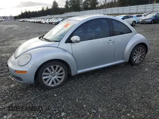 2008 Volkswagen New Beetle Coupe S with VIN 3VWRW31C98M510546, listed as a Copart auction lot 85232744 with 133,264 mi miles and Salvage Title. Bid and sale history available at carsss.com. Image 1.
