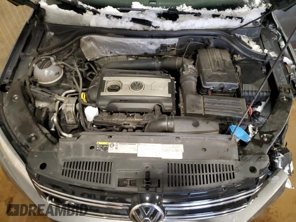 2016 Volkswagen Tiguan R-Line with VIN WVGBV7AX4GW085961, listed as a Copart auction lot 41828715 with 102,369 mi miles and Salvage Title. Bid and sale history available at DreamBid. Image 12.