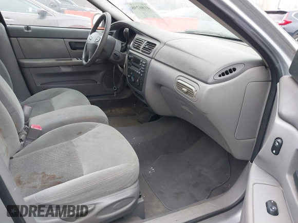 2003 Ford Taurus SES Standard with VIN 1FAFP55253A229632, listed as a IAAI auction lot 41867986 with 154,092 mi miles. Bid and sale history available at carsss.com. Image 5.