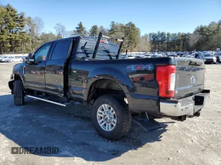 2018 Ford F-250 XL with VIN 1FT7W2B61JEC85225, listed as a Copart auction lot 47835125 with Not provided miles and Salvage title. Bid and sale history available at DreamBid. Image 2.