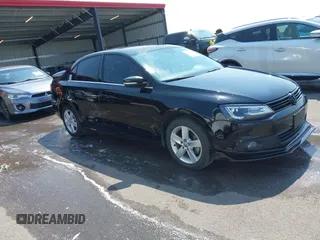 2011 Volkswagen Jetta TDI with VIN 3VW3L7AJ6BM123447, listed as a IAAI auction lot 42446615 with 106,695 mi miles and . Bid and sale history available at DreamBid. Image 1.