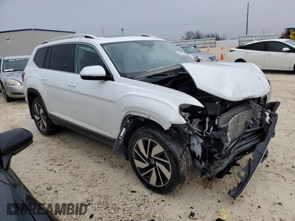 2024 Volkswagen Atlas SEL with VIN 1V2BR2CA8RC539703, listed as a Copart auction lot 45461855 with 20,789 mi miles and Salvage title. Bid and sale history available at DreamBid. Image 4.