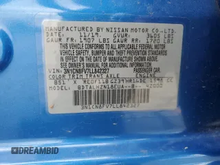 2020 Nissan Versa SR z VIN 3N1CN8FV7LL842327, wystawiony jako Copart lot #56520295 z przebiegiem 139 351 mil mil oraz Szkoda całkowita • Salvage title. Historia ofert i sprzedaży dostępna na DreamBid. Obrazek 13.