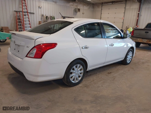 2019 Nissan Versa Sedan SV with VIN 3N1CN7AP1KL881058, listed as a IAAI auction lot 42032907 with 106,842 mi miles. Bid and sale history available at carsss.com. Image 4.