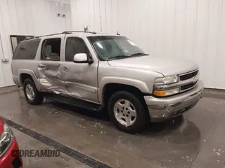 2005 Chevrolet Suburban LT with VIN 1GNFK16Z25J244130, listed as a IAAI auction lot 41707738 with 202,735 mi miles. Bid and sale history available at carsss.com. Image 1.