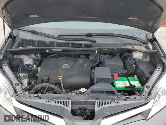 2019 Toyota Sienna XLE Auto Access Seat with VIN 5TDYZ3DC1KS019056, listed as a Copart auction lot 52716635 with 64,746 mi miles and Salvage Title. Bid and sale history available at carsss.com. Image 12.