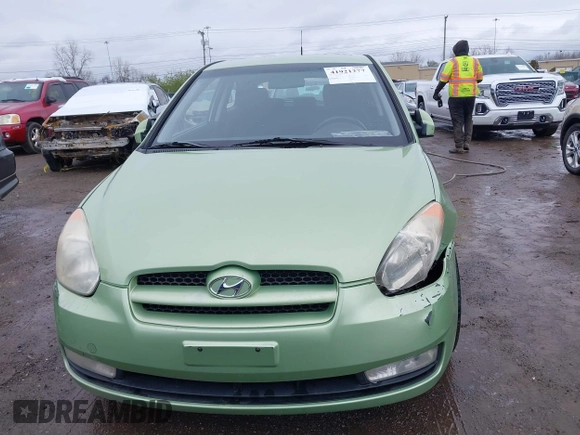2009 Hyundai Accent Auto SE with VIN KMHCN36C69U113339, listed as a IAAI auction lot 41921277 with 228,213 mi miles. Bid and sale history available at carsss.com. Image 12.