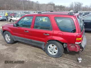 2007 Ford Escape XLS с VIN 1FMCU02Z27KA03537, выставлен на аукционе IAAI как лот 41762887 с пробегом 136 630 миль миль и . История ставок и продаж доступна на DreamBid. Изображение 3.