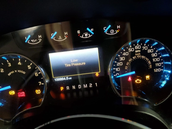 2012 Ford F-150 XL с VIN 1FTFW1EF2CKD84075, выставлен на аукционе Copart как лот 58392945 с пробегом 156 664 миль миль и Чистый • Clean title. История ставок и продаж доступна на DreamBid. Изображение 9.