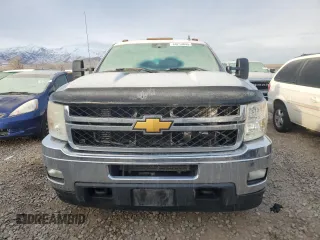 2011 Chevrolet Silverado 3500HD DRW LTZ with VIN 1GC4K1C81BF236370, listed as a Copart auction lot 44713845 with 198,785 mi miles and Salvage Title. Bid and sale history available at carsss.com. Image 5.