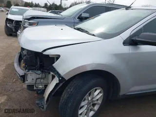 2013 Ford Edge SE with VIN 2FMDK3GC1DBC54068, listed as a IAAI auction lot 40821488 with 175,800 mi miles. Bid and sale history available at carsss.com. Image 6.