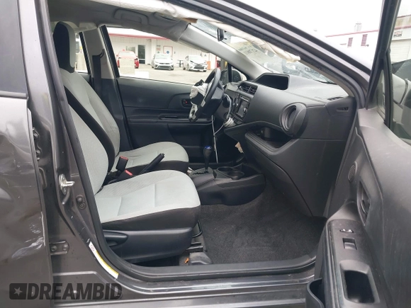 2016 Toyota Prius One z VIN JTDKDTB30G1123758, wystawiony jako IAAI lot #42170811 z przebiegiem 150 976 mil mil oraz . Historia ofert i sprzedaży dostępna na DreamBid. Obrazek 5.