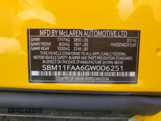 2016 McLaren 650S z VIN SBM11FAA6GW006251, wystawiony jako Copart lot #70628064 z przebiegiem 13 452 mil mil oraz Szkody całkowita. Historia ofert i sprzedaży dostępna na DreamBid. Obrazek 14.