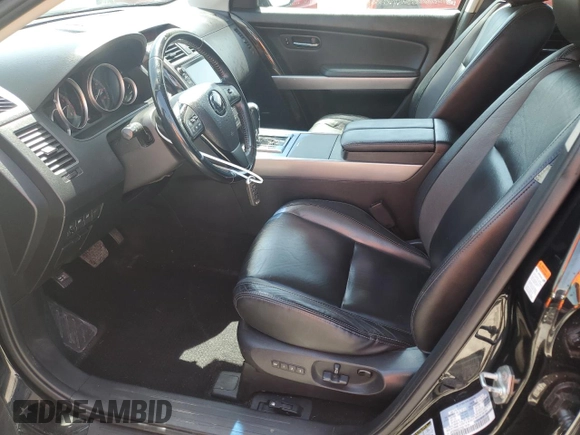2010 Mazda CX-9 Grand Touring with VIN JM3TB3MA9A0213162, listed as a Copart auction lot 53977095 with 200,751 mi miles and Non repairable. Bid and sale history available at DreamBid. Image 7.
