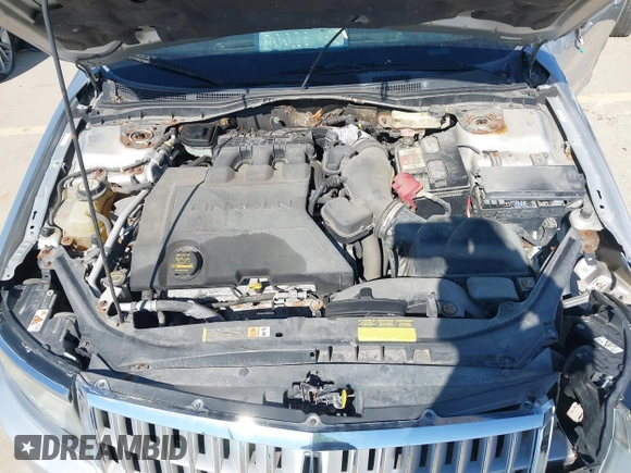 2009 Lincoln MKZ with VIN 3LNHM26T39R605255, listed as a IAAI auction lot 38514339 with 93,700 mi miles and . Bid and sale history available at DreamBid. Image 10.