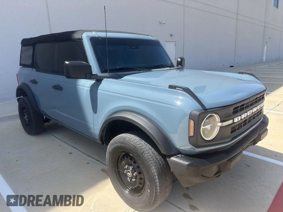 2023 Ford Bronco with VIN 1FMDE5BH2PLA98570, listed as a IAAI auction lot 41928560 with 10,262 mi miles. Bid and sale history available at carsss.com. Image 1.
