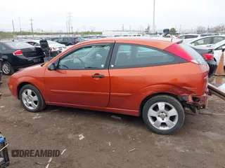 2005 Ford Focus S with VIN 3FAFP31N65R123039, listed as a IAAI auction lot 42010165 with 133,750 mi miles and . Bid and sale history available at carsss.com. Image 15.