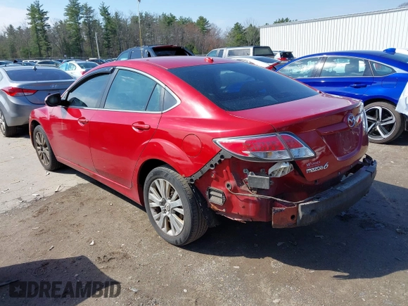 2009 Mazda 6 i Grand Touring with VIN 1YVHP82A495M04111, listed as a IAAI auction lot 42031522 with 251,839 mi miles. Bid and sale history available at carsss.com. Image 3.