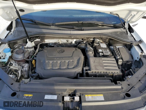 2023 Volkswagen Tiguan S z VIN 3VVRB7AX1PM089883, wystawiony jako Copart lot #43635945 z przebiegiem 34 474 mil mil oraz Nie do naprawy • Non repairable. Historia ofert i sprzedaży dostępna na DreamBid. Obrazek 12.