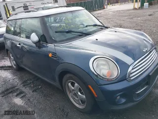 2011 MINI Cooper Clubman with VIN WMWZF3C51BTX81754, listed as a IAAI auction lot 41170747 with 1 mi miles. Bid and sale history available at carsss.com. Image 1.