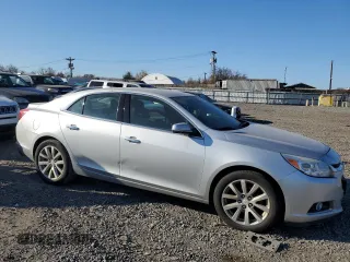 2016 Chevrolet Malibu Limited LTZ with VIN 1G11E5SAXGF103614, listed as a Copart auction lot 81082074 with 317,285 mi miles and Clean Title. Bid and sale history available at carsss.com. Image 4.