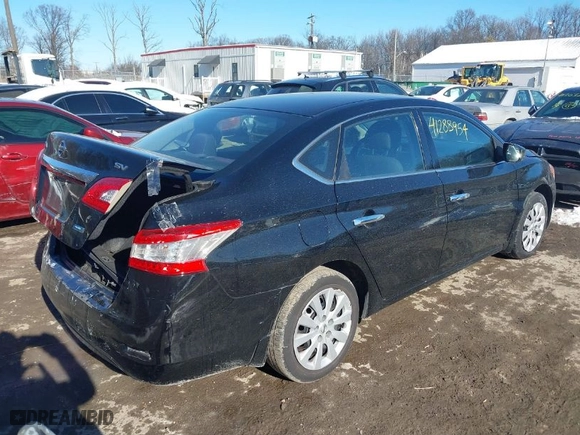 2014 Nissan Sentra SV with VIN 3N1AB7AP1EL658555, listed as a IAAI auction lot 41288954 with 195,203 mi miles. Bid and sale history available at carsss.com. Image 4.