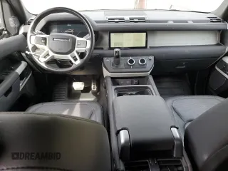 2022 Land Rover Defender S z VIN SALEJ7RX9N2079507, wystawiony jako Copart lot #54755645 z przebiegiem 26 381 mil mil oraz Szkoda całkowita • Salvage title. Historia ofert i sprzedaży dostępna na DreamBid. Obrazek 8.