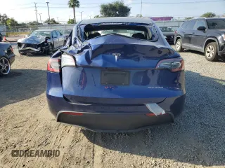 2024 Tesla Model Y Long Range с VIN 7SAYGDEEXRA223963, выставлен на аукционе Copart как лот 58442255 с пробегом 36 731 миль миль и Списание • Salvage title. История ставок и продаж доступна на DreamBid. Изображение 6.