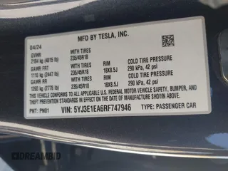 2024 Tesla Model 3 z VIN 5YJ3E1EA6RF747946, wystawiony jako IAAI lot #42042903 z przebiegiem 13 999 mil mil oraz . Historia ofert i sprzedaży dostępna na DreamBid. Obrazek 9.
