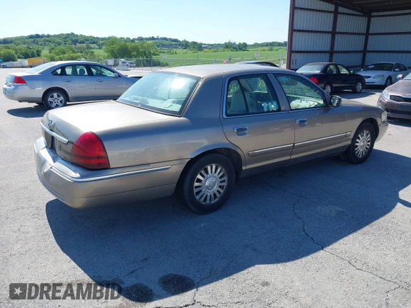 2006 Mercury Grand Marquis LS Premium z VIN 2MEFM75V06X629469, wystawiony jako IAAI lot #42308560 z przebiegiem 220 783 mil mil oraz . Historia ofert i sprzedaży dostępna na DreamBid. Obrazek 4.