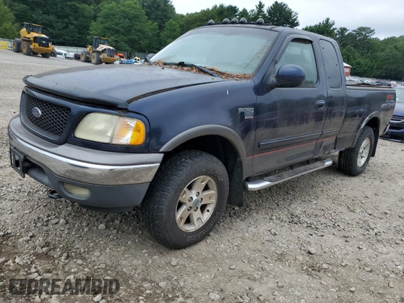 2002 Ford F-150 XL z VIN 1FTRX18L02NA96421, wystawiony jako Copart lot #64867095 z przebiegiem 135 401 mil mil oraz Czysty tytuł • Clean title. Historia ofert i sprzedaży dostępna na DreamBid. Obrazek 1.