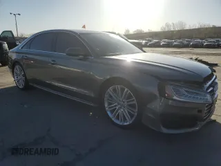 2017 Audi A8 z VIN WAU44AFD0HN010187, wystawiony jako Copart lot #54186365 z przebiegiem 78 095 mil mil oraz Szkody całkowita. Historia ofert i sprzedaży dostępna na DreamBid. Obrazek 4.
